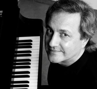 Domenica classica: Il suono del mare, musiche di  Debussy e  Ravel