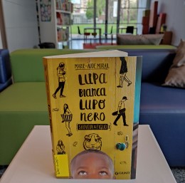 Lupa bianca, Lupo nero