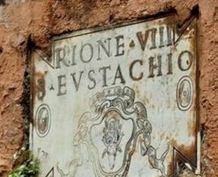 Alla scoperta della Roma nascosta nel Rione Sant'Eustachio
