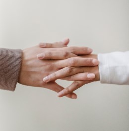 La sottile linea rosa. Letture di femminile positivit&agrave;