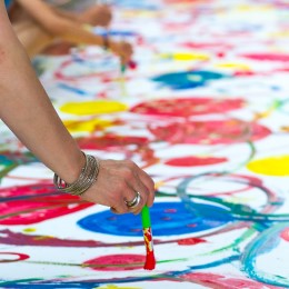 Tullet, pittura in musica