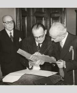 La Biblioteca dei viaggi del Quirinale e la pedagogia repubblicana